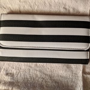 Kut from the Kloth wallet